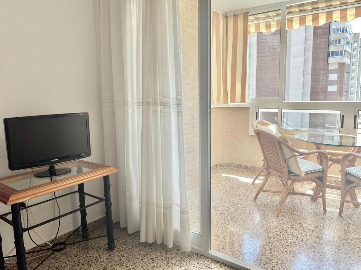 Apartamento Atenas Piscina 4 Pax, Inmobiliaria Leo Playa De San Juan لقنت المظهر الخارجي الصورة