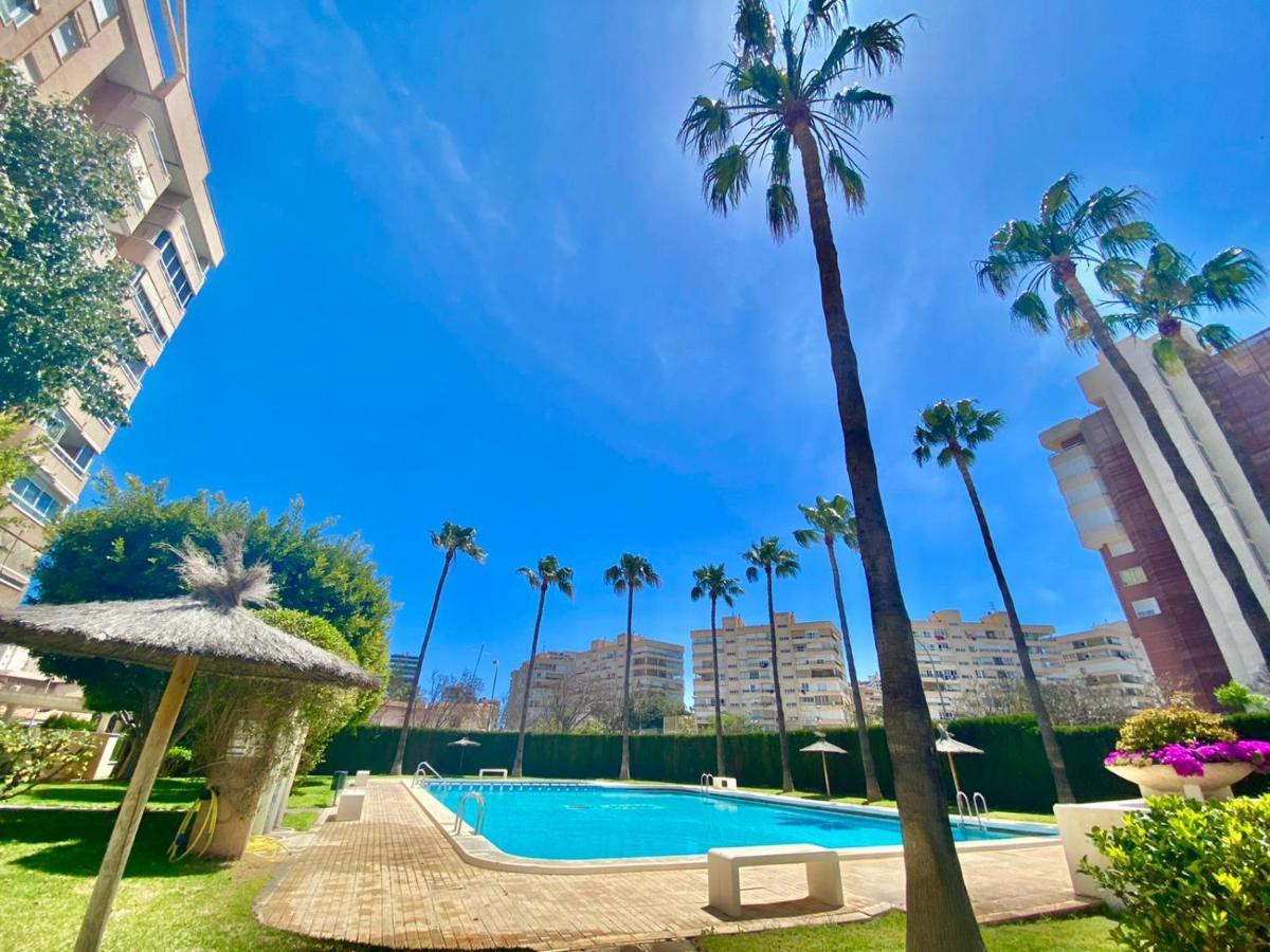 Apartamento Atenas Piscina 4 Pax, Inmobiliaria Leo Playa De San Juan لقنت المظهر الخارجي الصورة